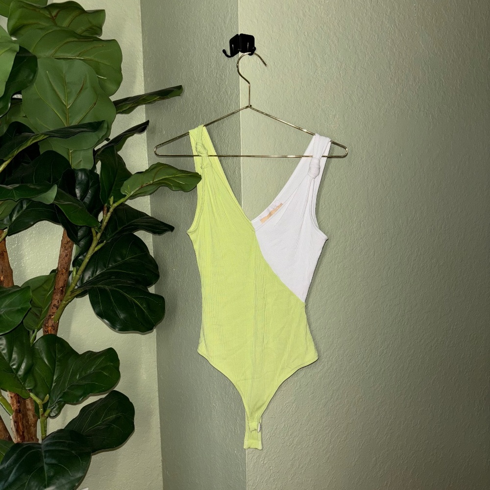 Cute Two-Tone Bodysuit
